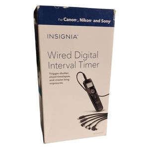 UNIVERSAL WIRED DIGITAL INTERVAL TIMER (New/Never Opened)